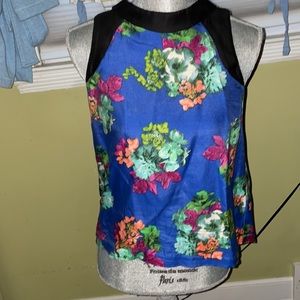 HD in Paris floral top